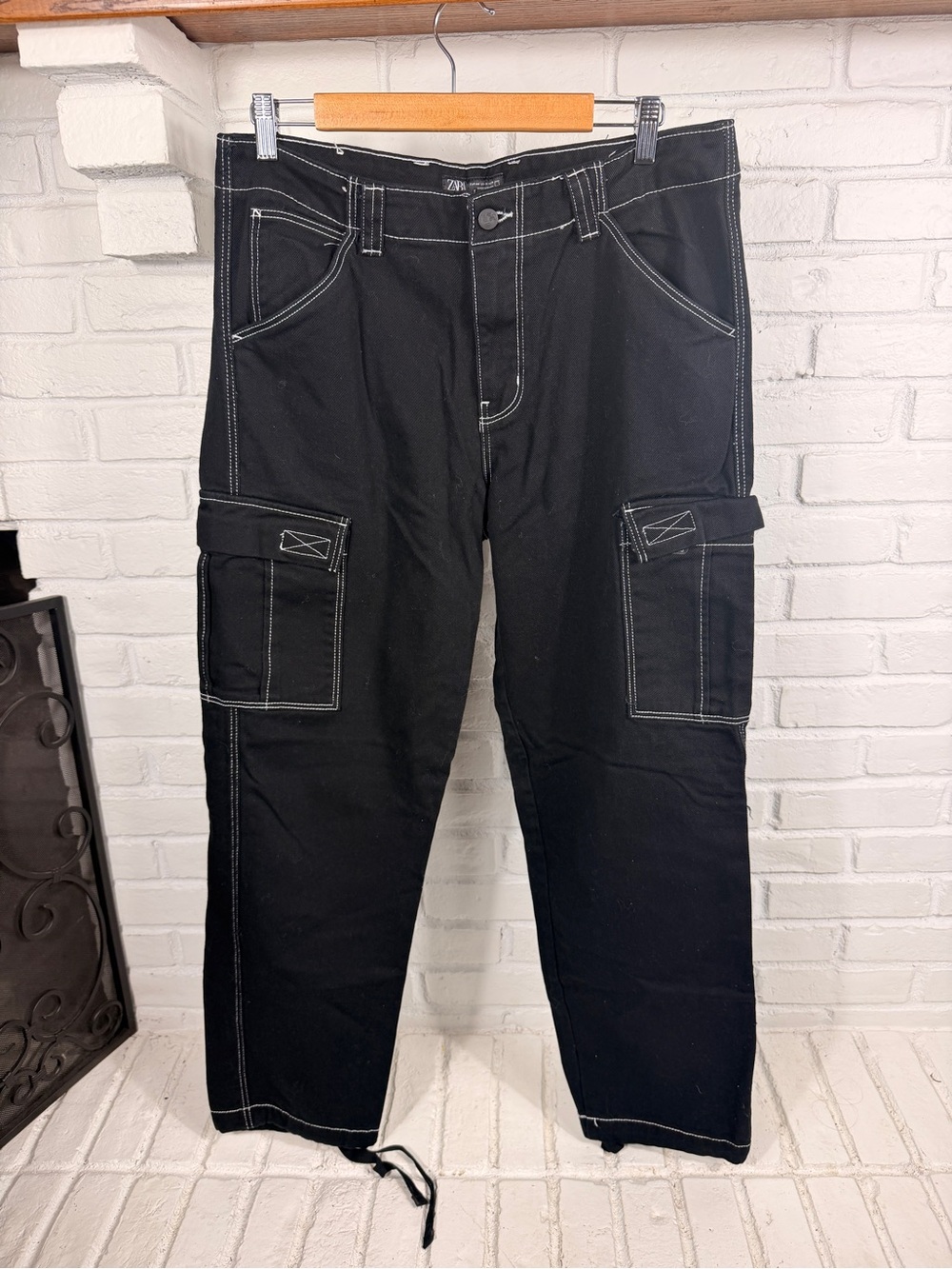 Zara Black Contrast Stitch Cargo Carpenter Pants Wide Leg Utility 34‎
